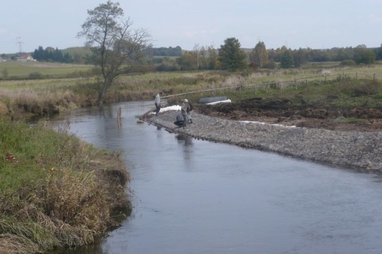 Umocnienie brzegu rzeki Gołdapa.