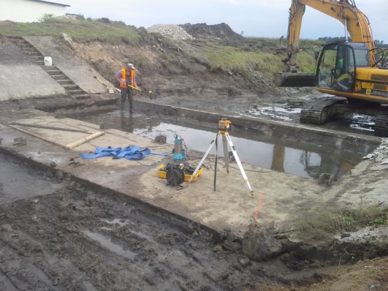 Naprawa jazu kozłowego na rzece Gołdapa.