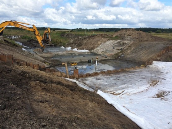 Naprawa jazu kozłowego na rzece Gołdapa.